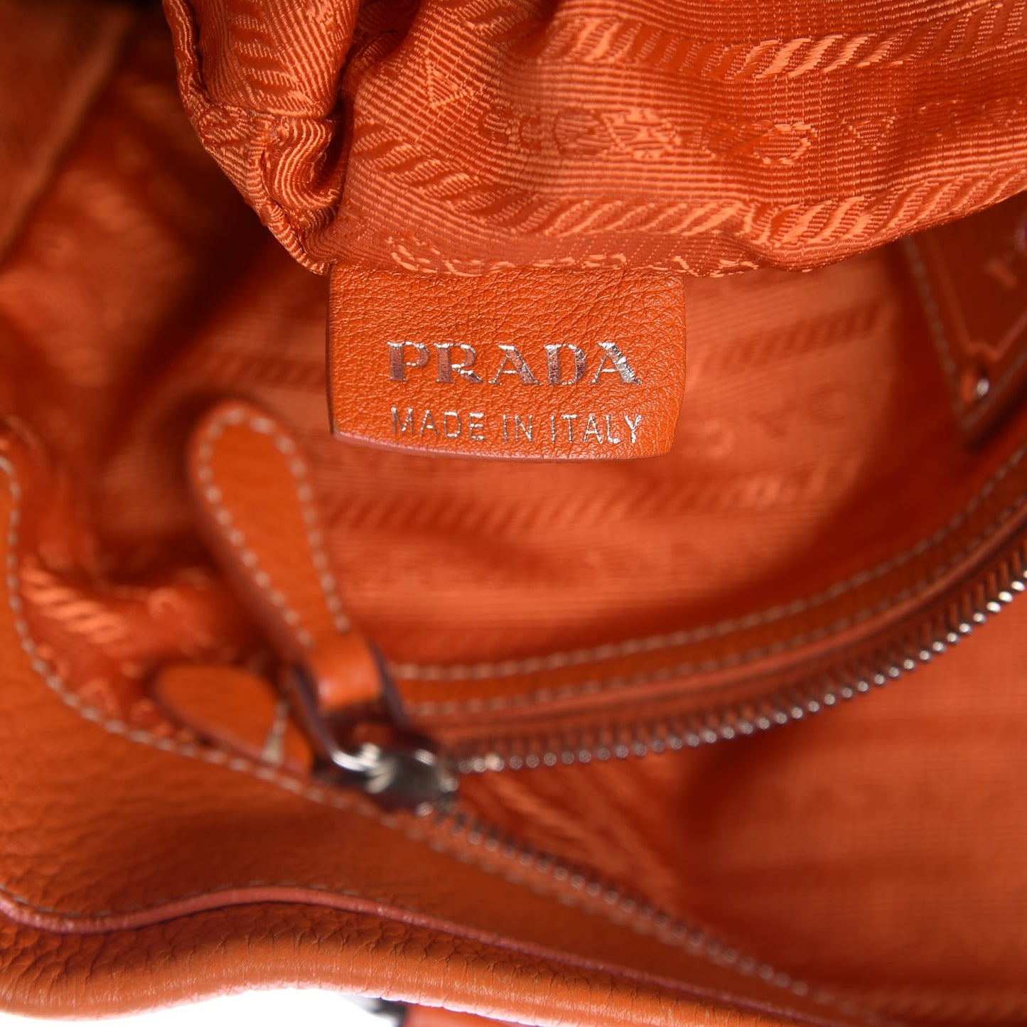 Vitello Daino Shopping Tote Rame