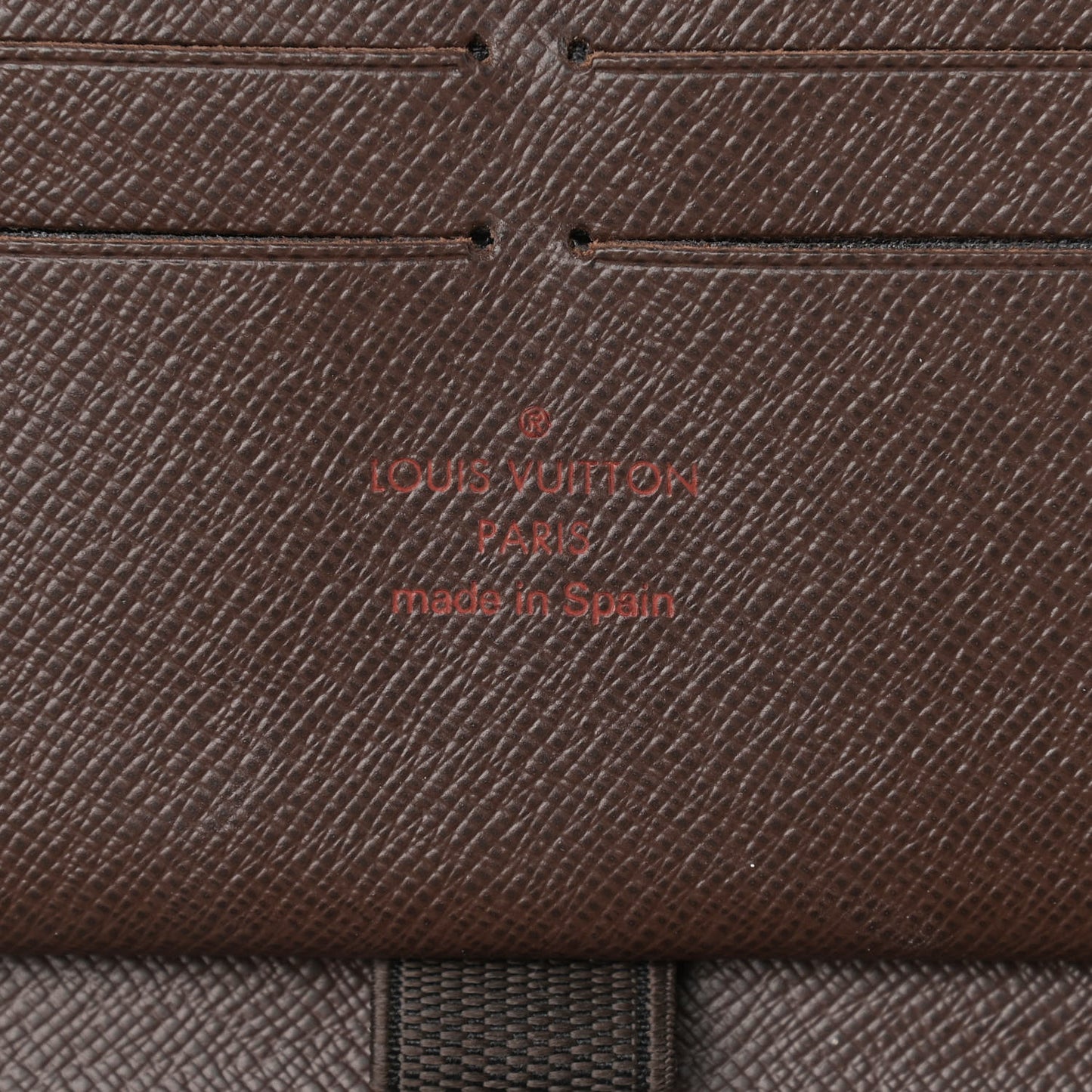 Damier Ebene Zippy Organizer Wallet