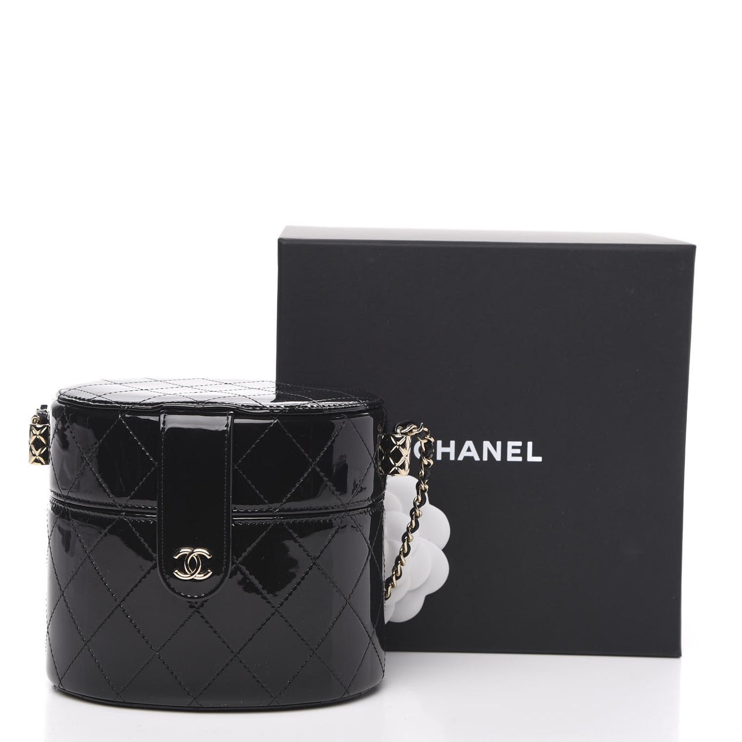 Patent Quilted Round Clutch With Chain Black