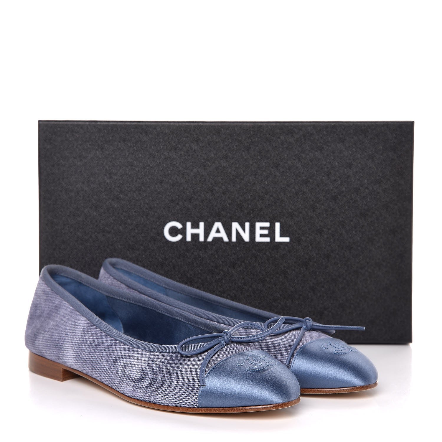 Chanel Satin Denim Goatskin CC Cap Toe Ballerina Flats 37.5 Blue 9 of 9