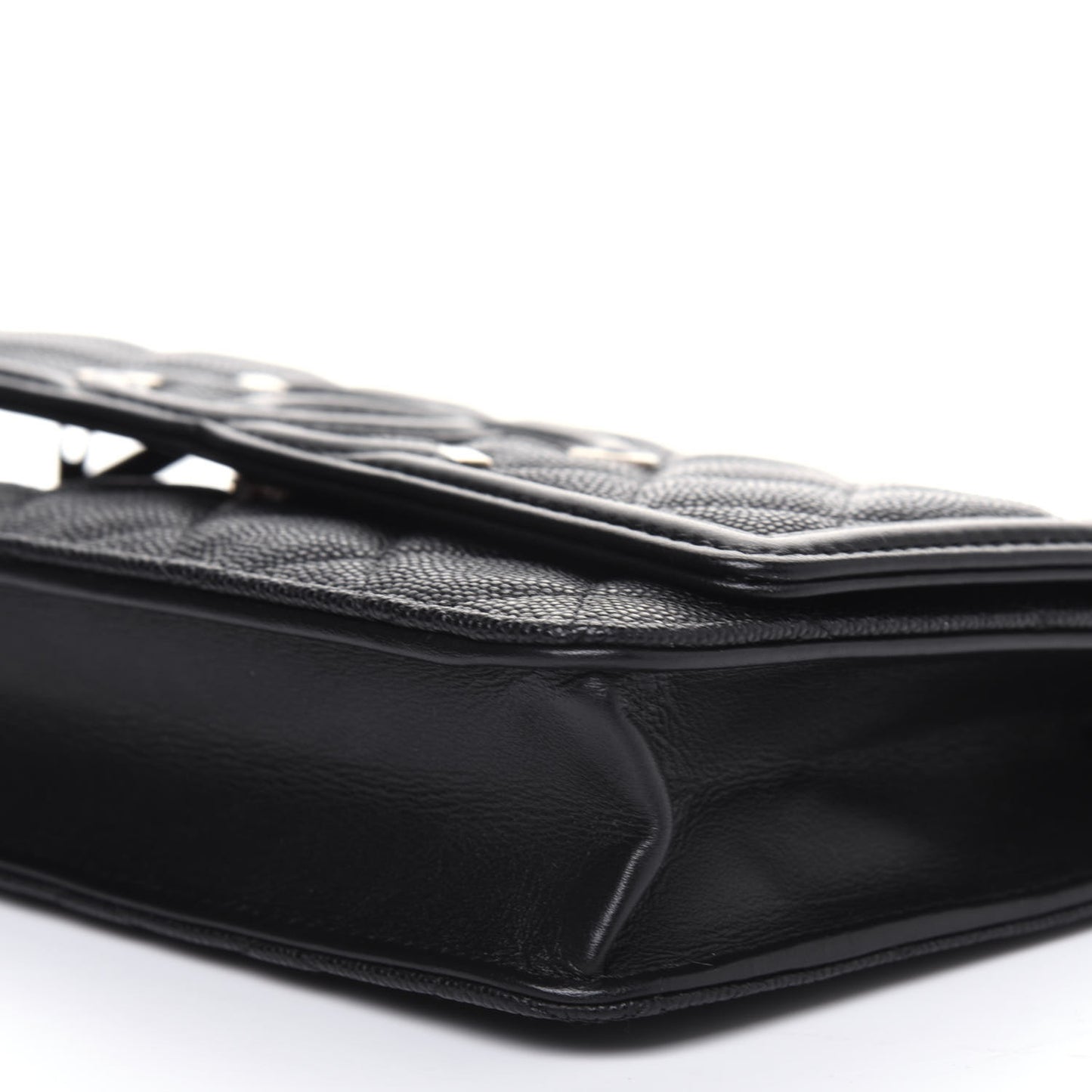 Caviar Quilted CC Filigree Wallet On Chain WOC Black