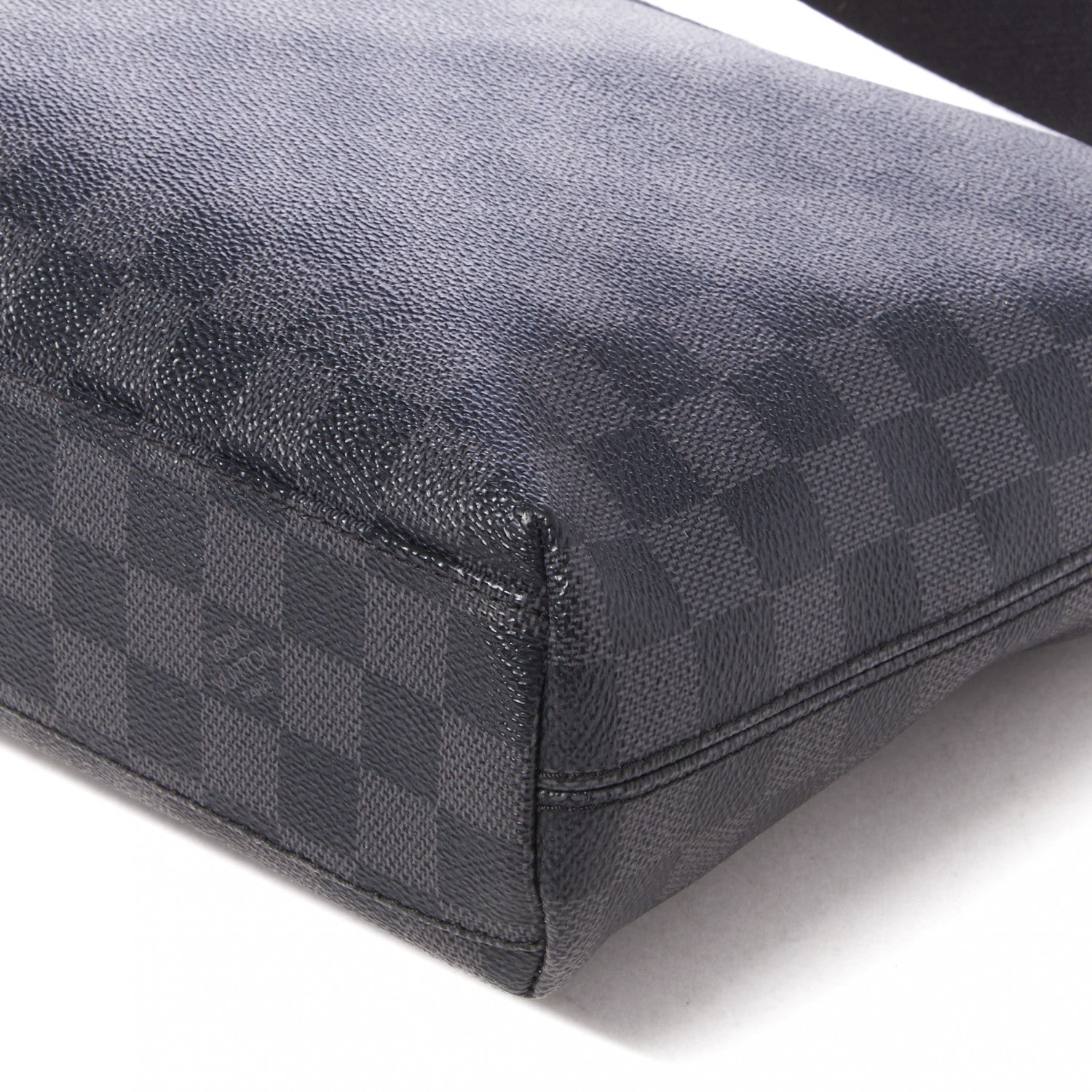 Louis Vuitton Damier Graphite Mick PM 4 of 8