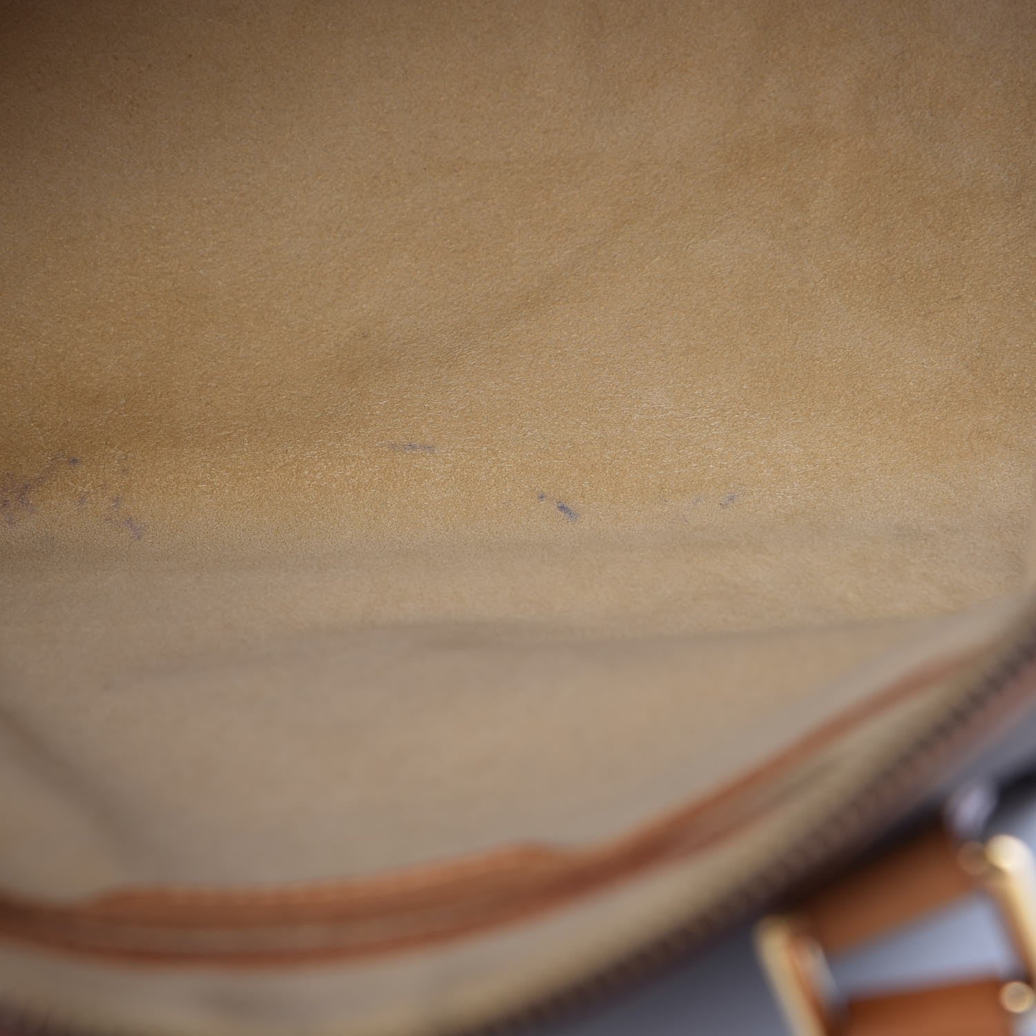 Louis Vuitton Monogram Retiro PM 8 of 22