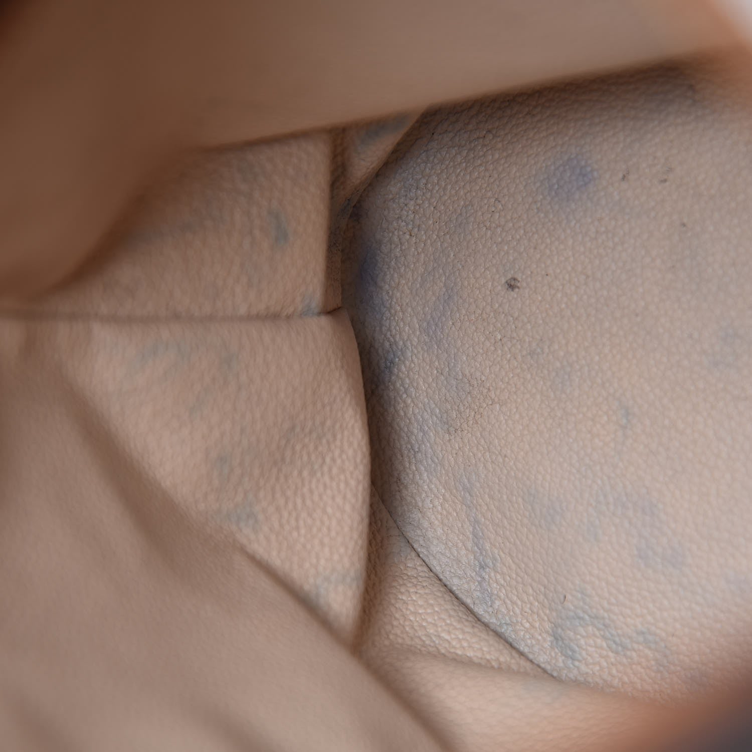 Louis Vuitton Monogram Petit Bucket 23 10 of 13