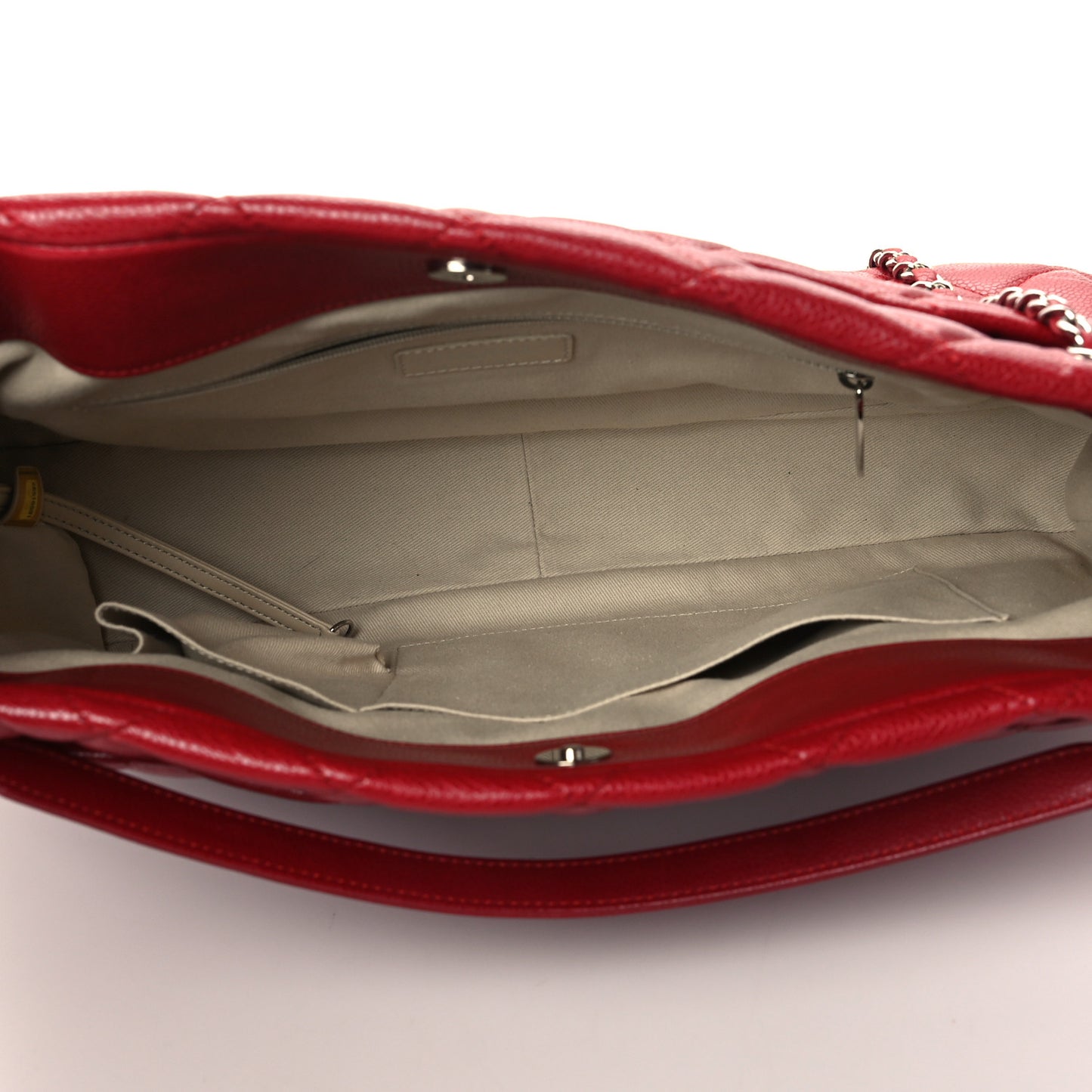 Caviar Quilted Timeless CC Soft Tote Red