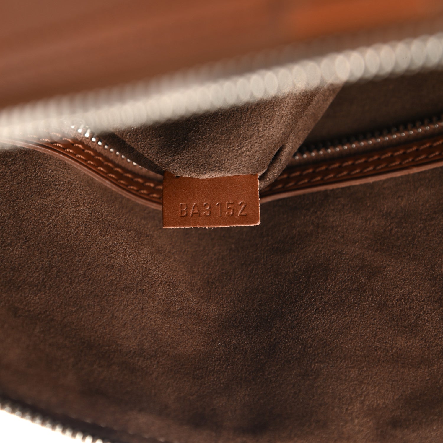 Louis Vuitton Nomade Teck Keepall Bandouliere 55 Tobacco 6 of 10