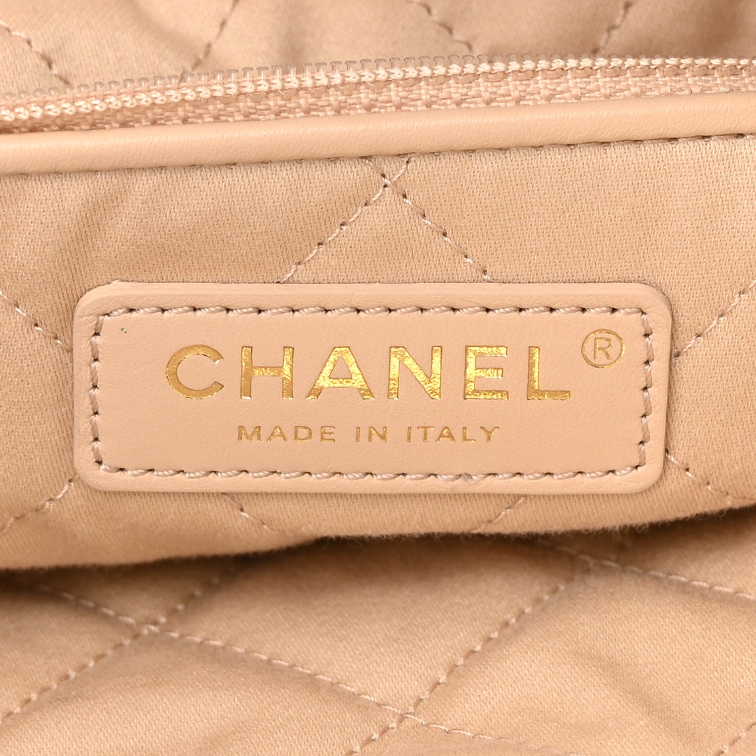 Chanel Shiny Calfskin Quilted Chanel 22 White 5 of 14