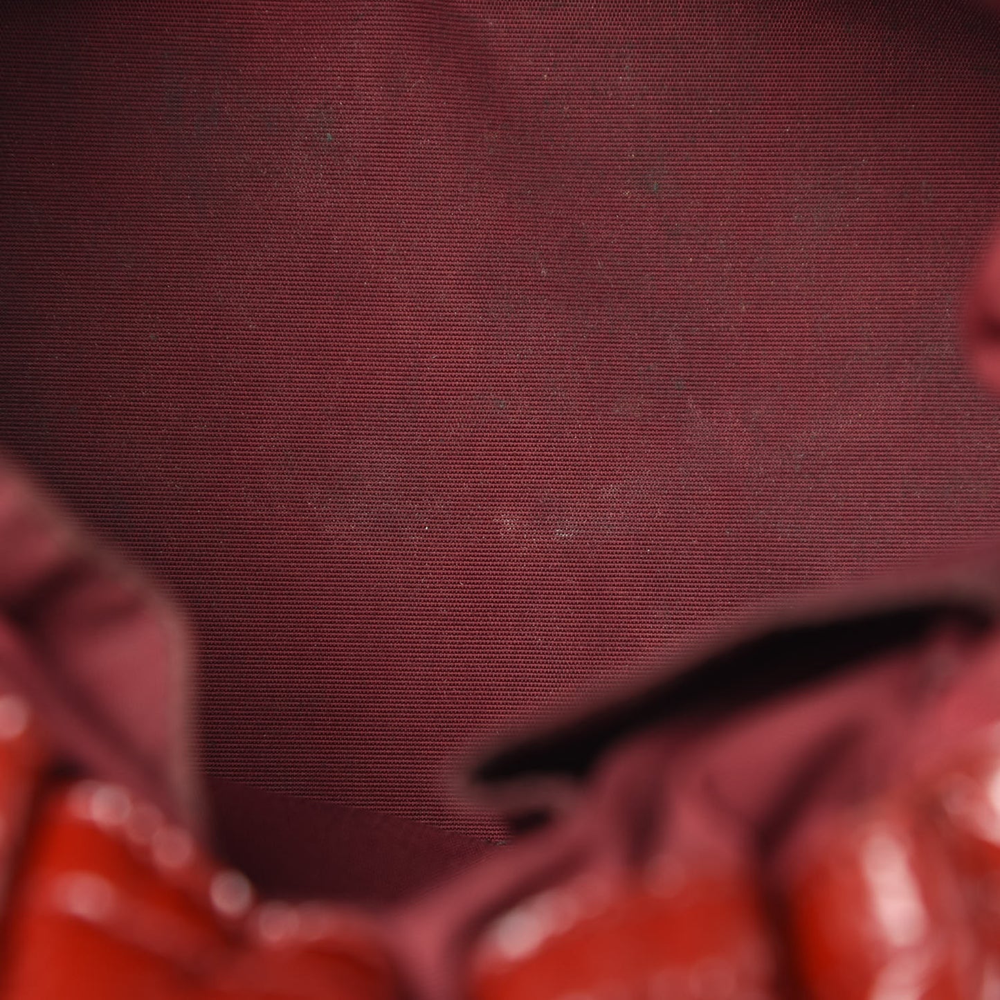 Patent Cannage Medium Le Trente Tote Red
