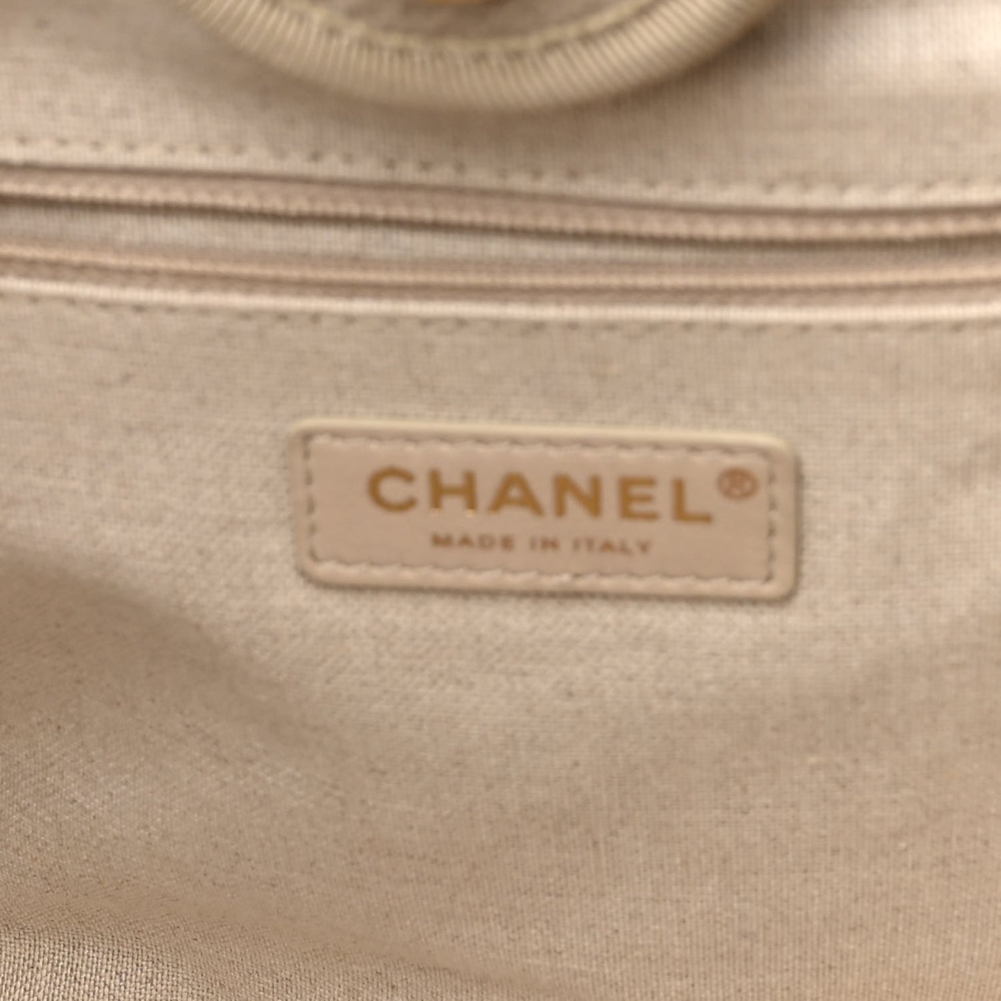 Mixed Fibers Small Deauville Tote Beige Black