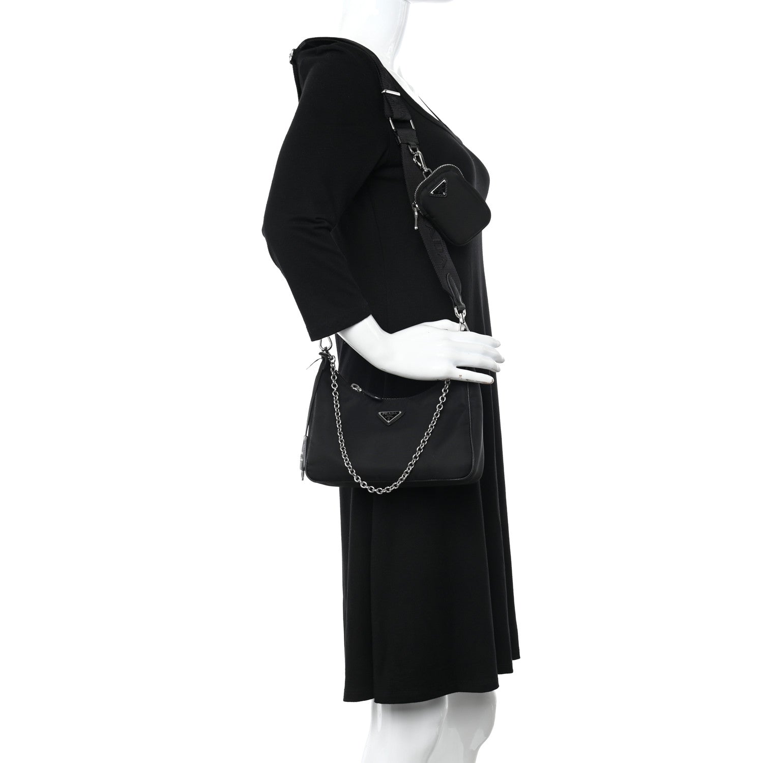 Prada Nylon Re-Edition 2005 Shoulder Bag Black 2 of 12