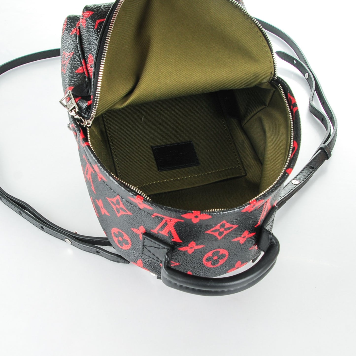 louis vuitton black and red palm springs backpack Louis Vuitton Monogram Infrarouge Palm Springs Backpack Mini 170559 –  FASHIONPHILE