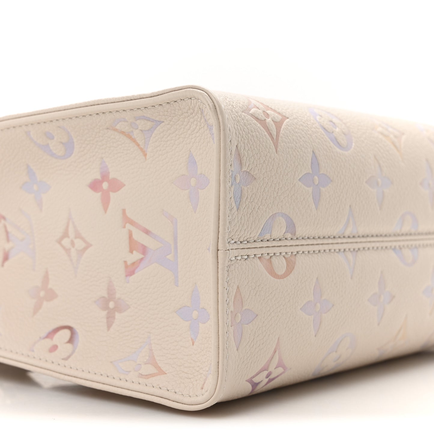 Empreinte Monogram Onthego  PM Dream Cream