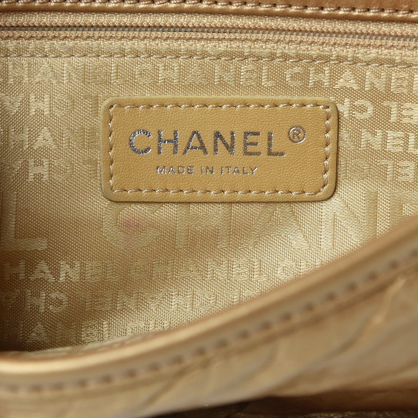 Aged Calfskin Quilted Vintage Ligne Messenger Flap Gold