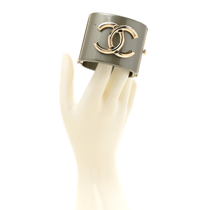 Chanel Resin CC Cuff Golden Pearly Beige 2 of 6