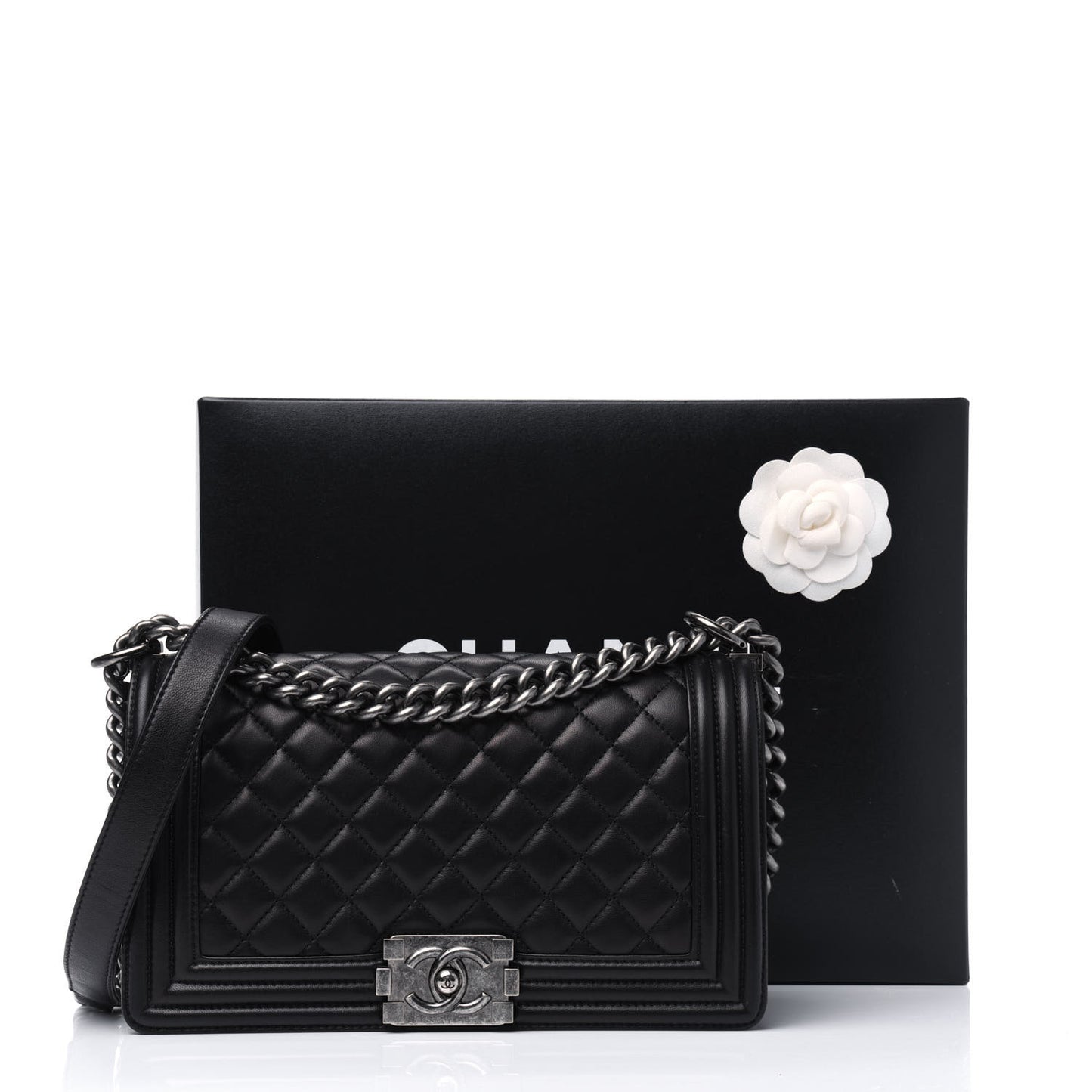 Lambskin Quilted Medium Boy Flap Black
