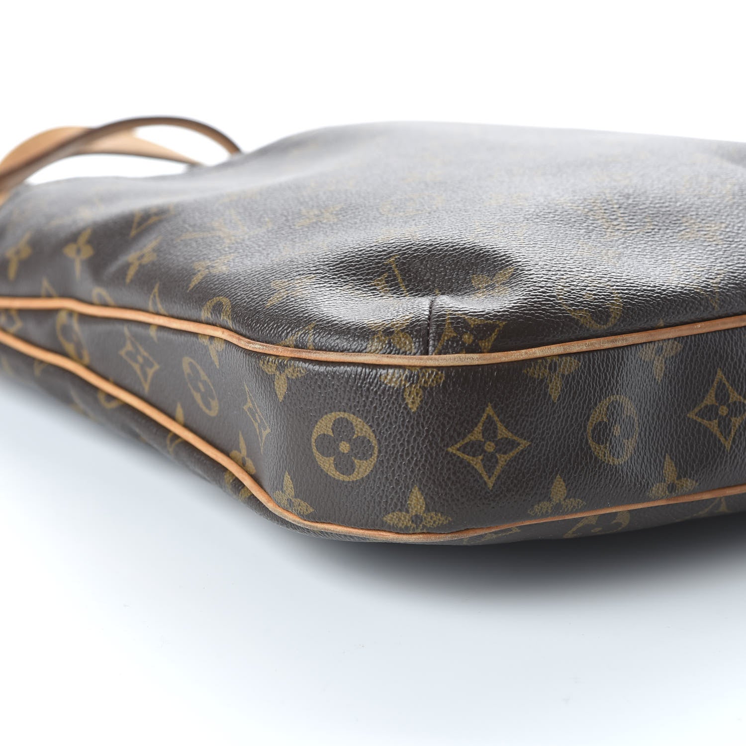 Louis Vuitton Monogram Odeon MM 6 of 9