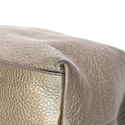 Gucci Metallic Pebbled Calfskin Medium Soho Chain Shoulder Bag Golden Beige 23 of 25