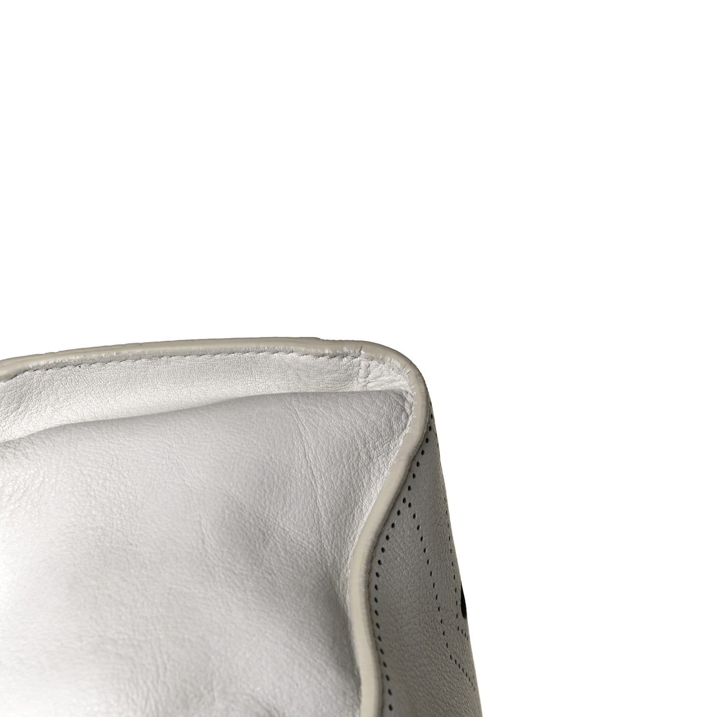 Veau Soyeux Perforated Blackout Hardware S City White