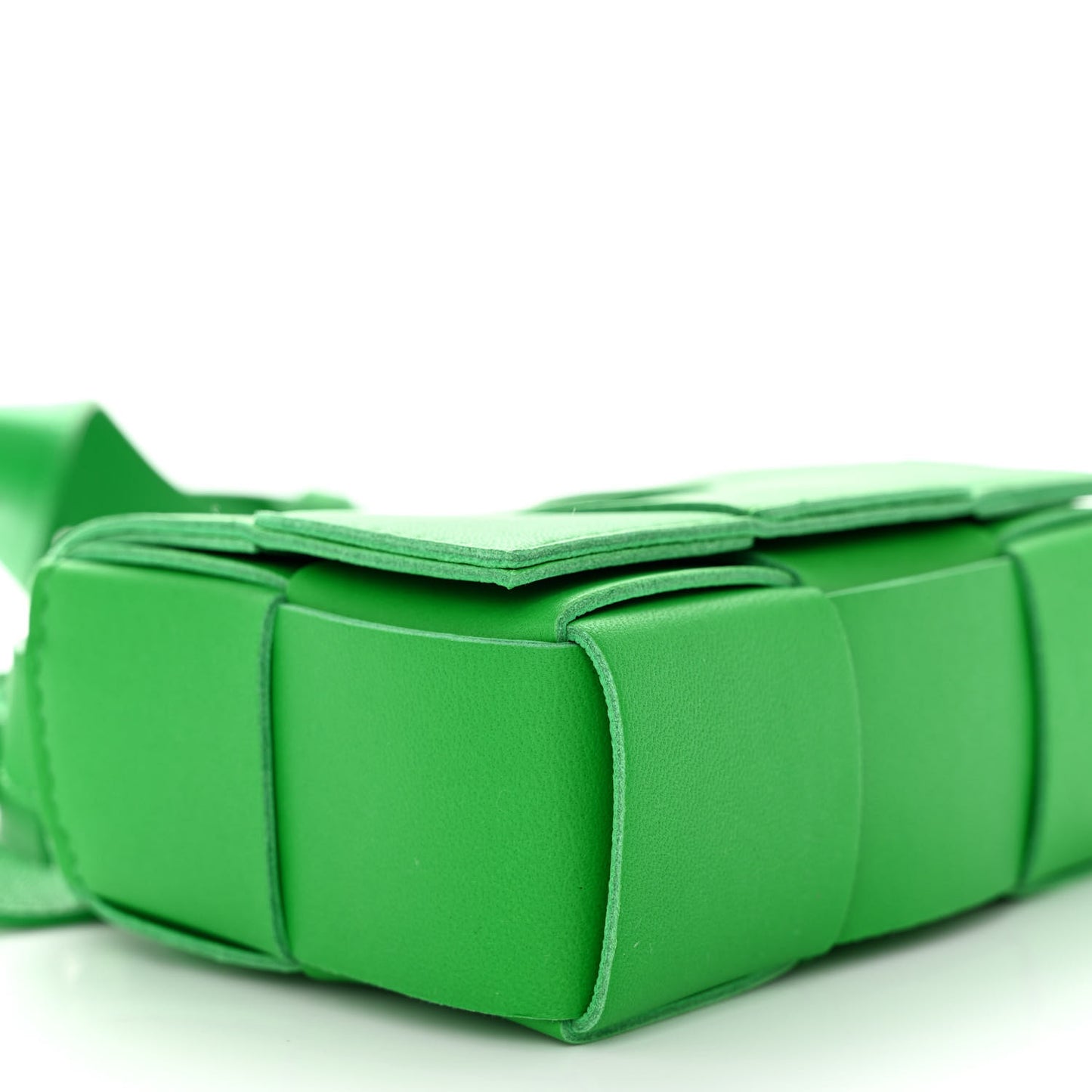 Lambskin Maxi Intrecciato Extra Mini Cassette Crossbody Bag Parakeet