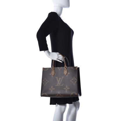 Louis Vuitton Reverse Monogram Giant Onthego MM 3 of 14