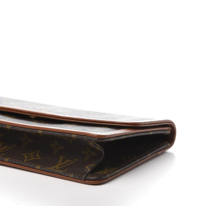 Louis Vuitton Monogram Pochette Dame 26 7 of 9