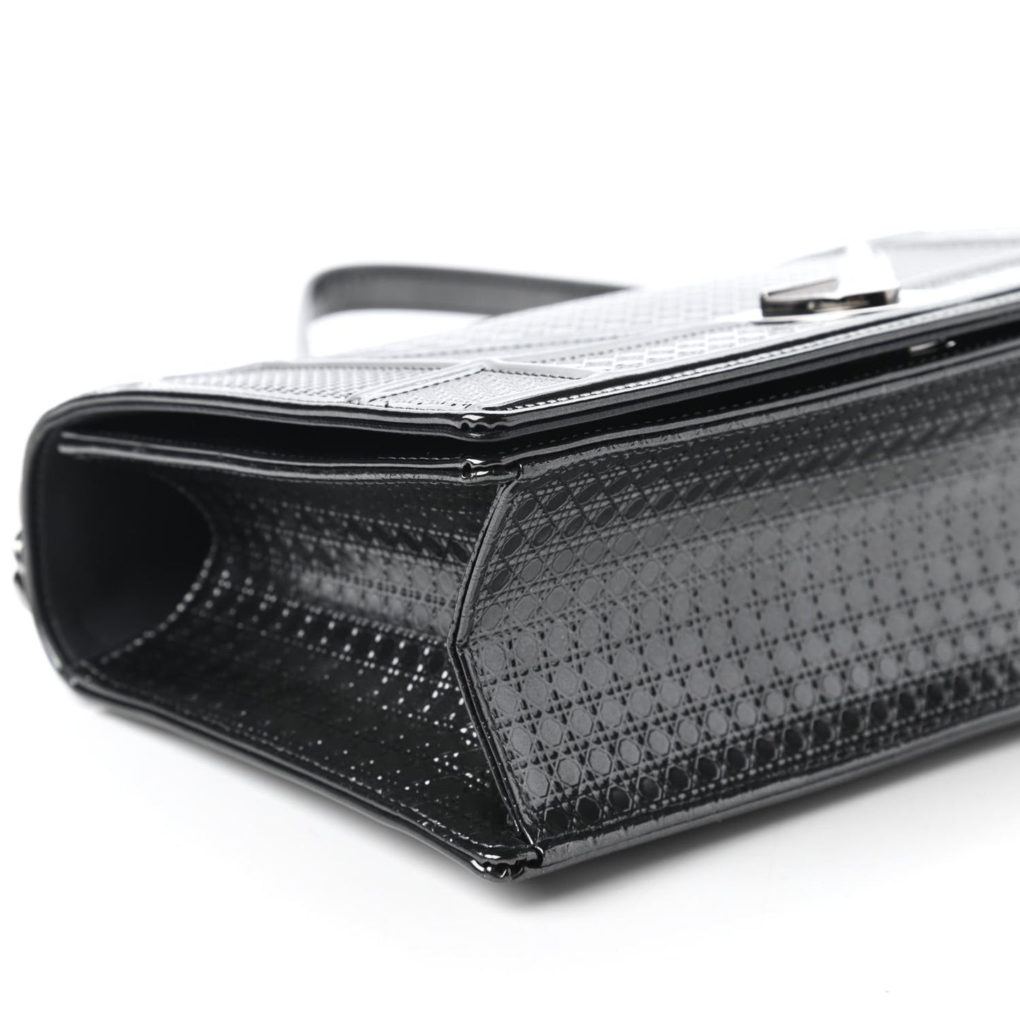 Metallic Patent Micro-Cannage Medium Diorama Flap Bag Onyx Black