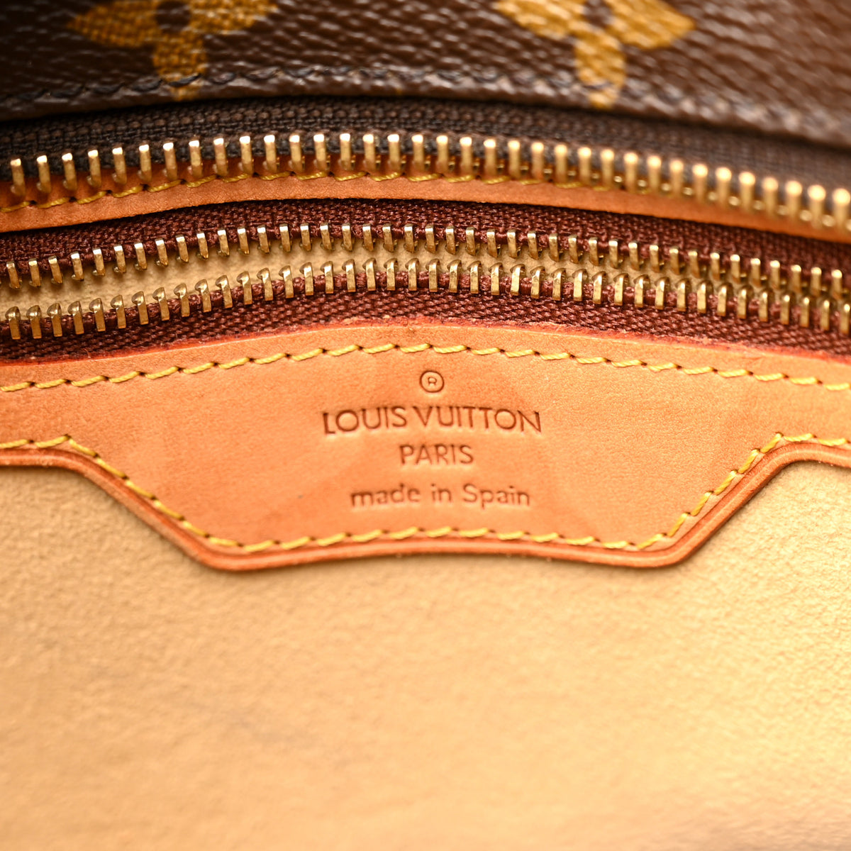 Louis Vuitton Monogram Luco 10 of 23