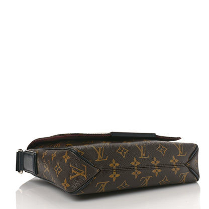 Louis Vuitton Monogram Macassar District PM 4 of 10