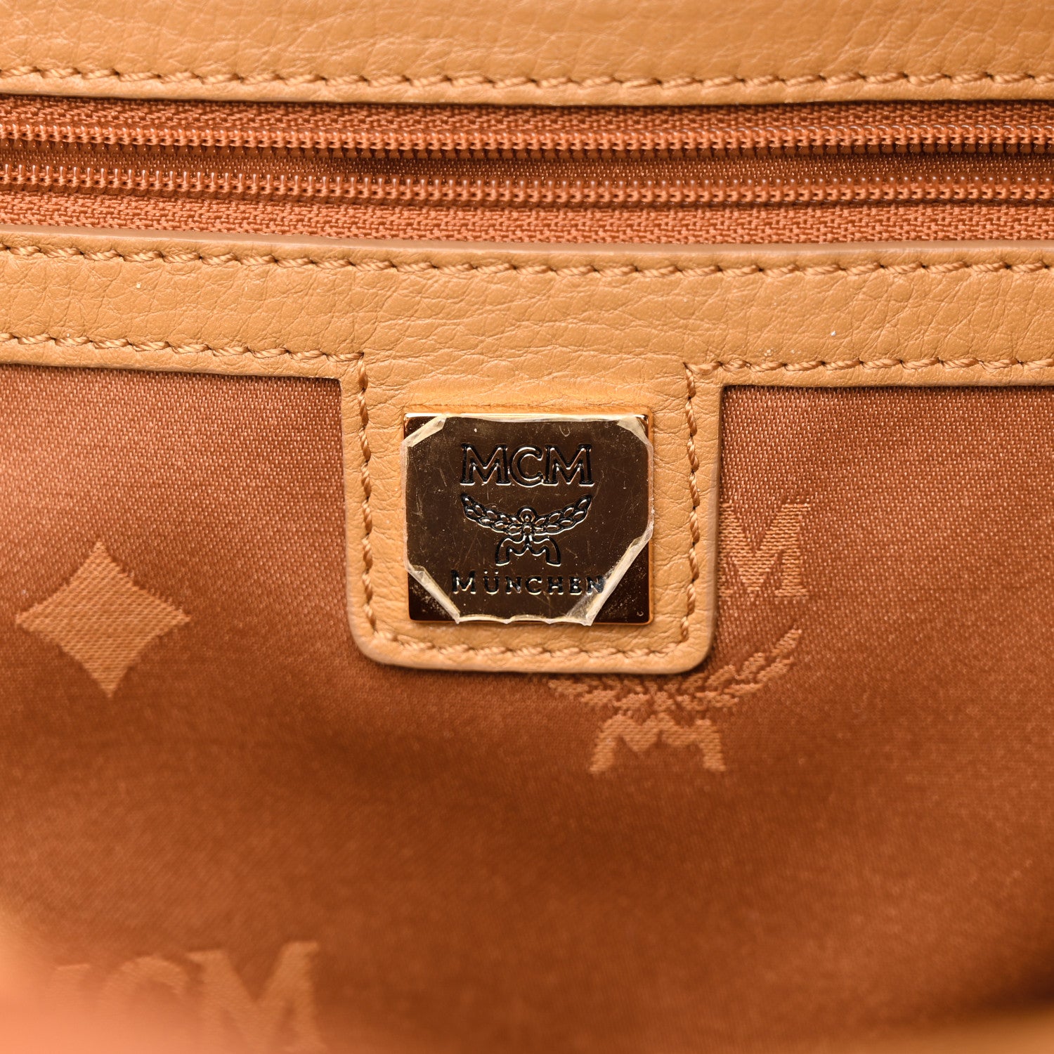 MCM Visetos Crown Stud Medium Stark Backpack Cognac 6 of 18