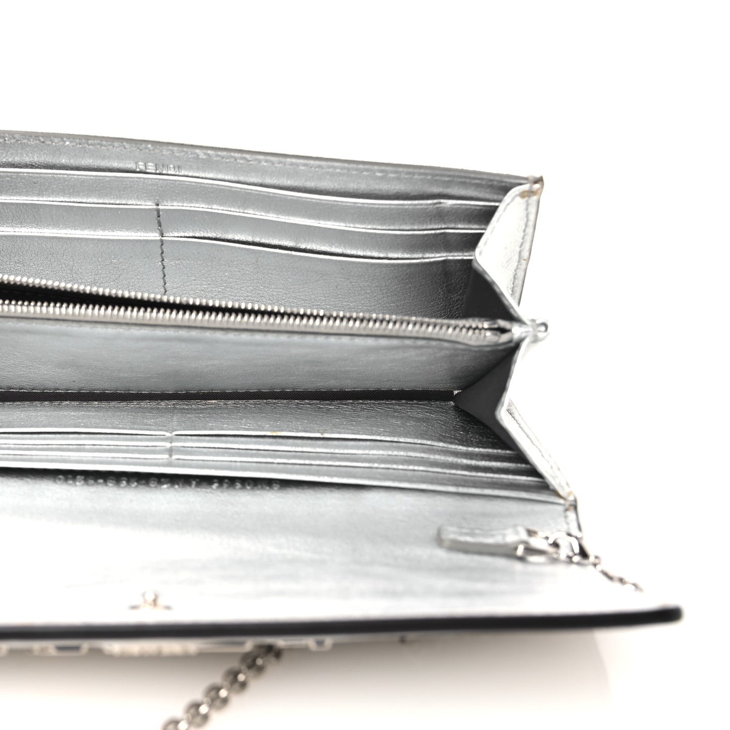 Metallic Calfskin Continental Wallet On Chain Argento