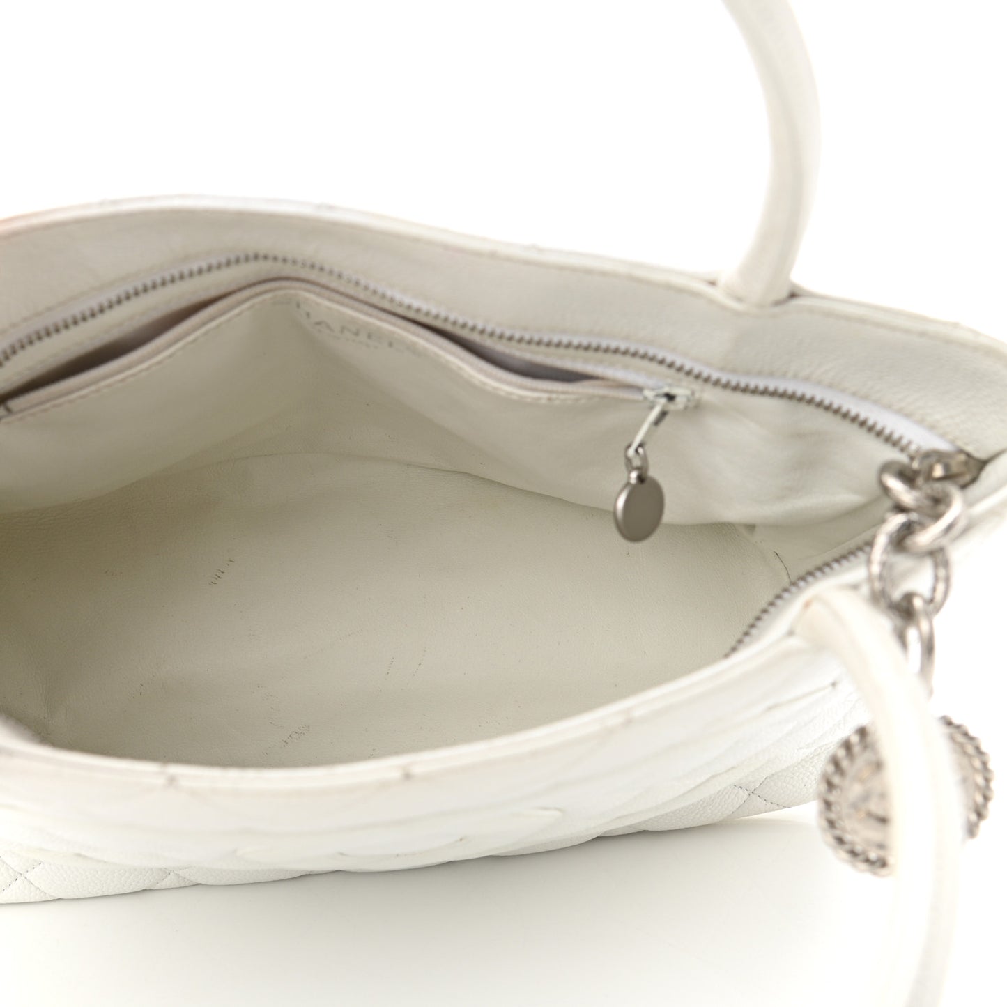 Caviar Quilted Medallion Tote White