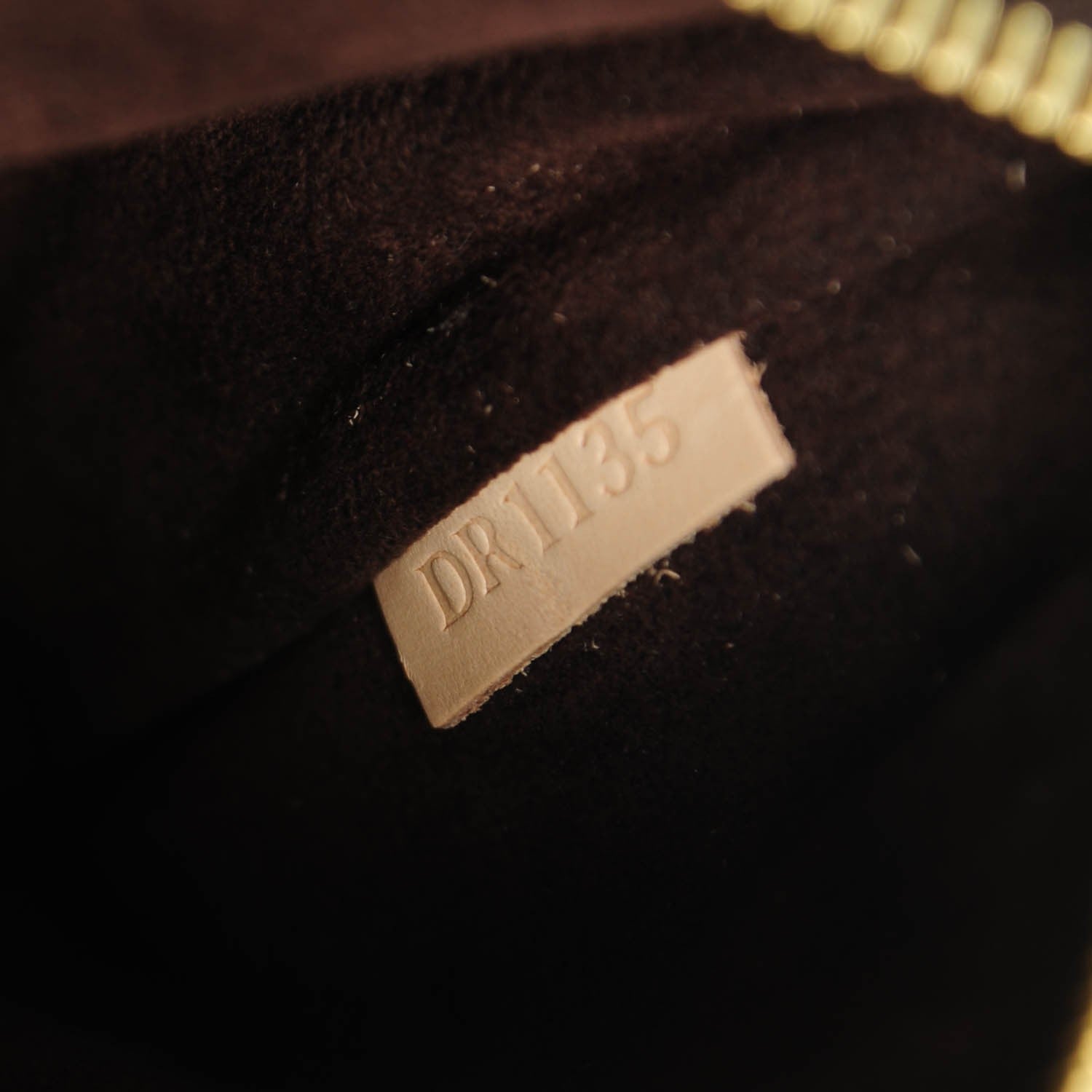 Louis Vuitton Monogram Pochette Metis 7 of 7