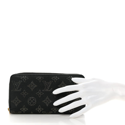 Louis Vuitton Mahina Flight Mode Zippy NM Wallet Black Gold 2 of 6