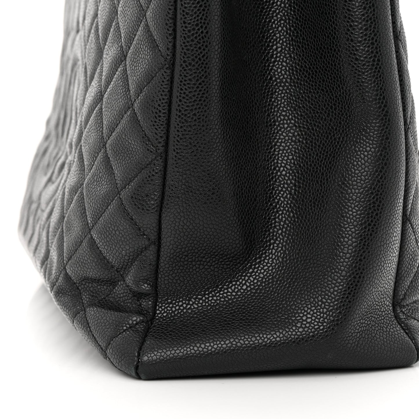 Caviar Quilted XL Grand Shopping Tote GST Black