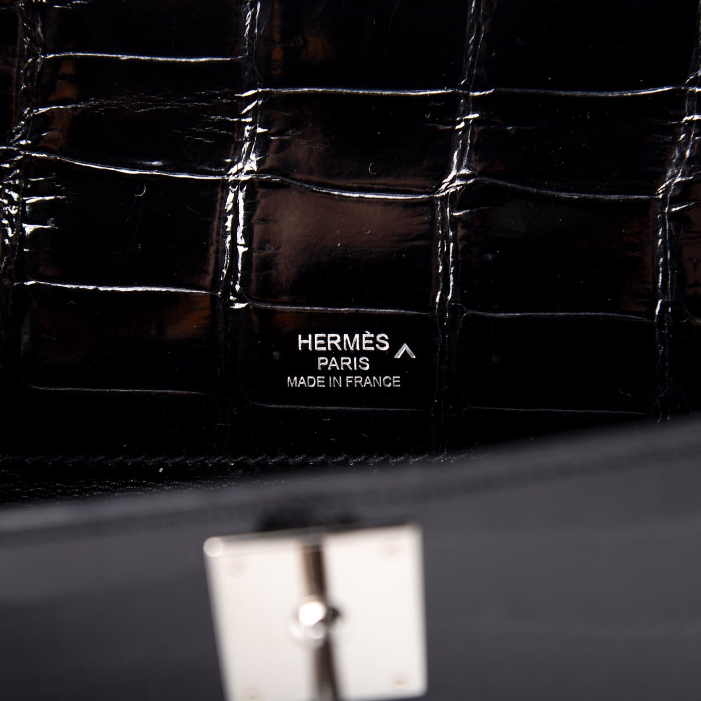 Shiny Porosus Crocodile Kelly Cut Pochette Black