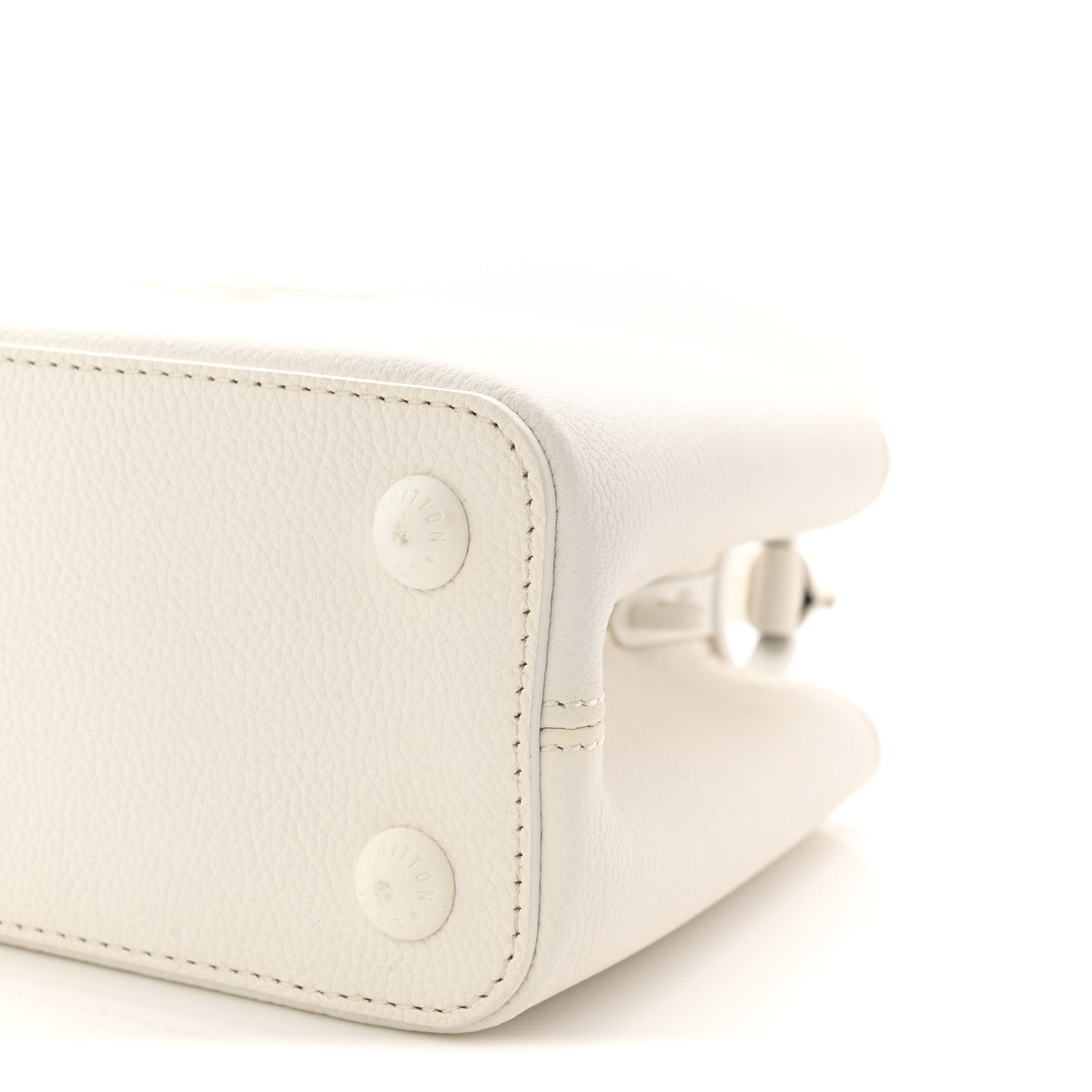 Louis Vuitton Taurillon Capucines East West MM Optic White 9 of 9