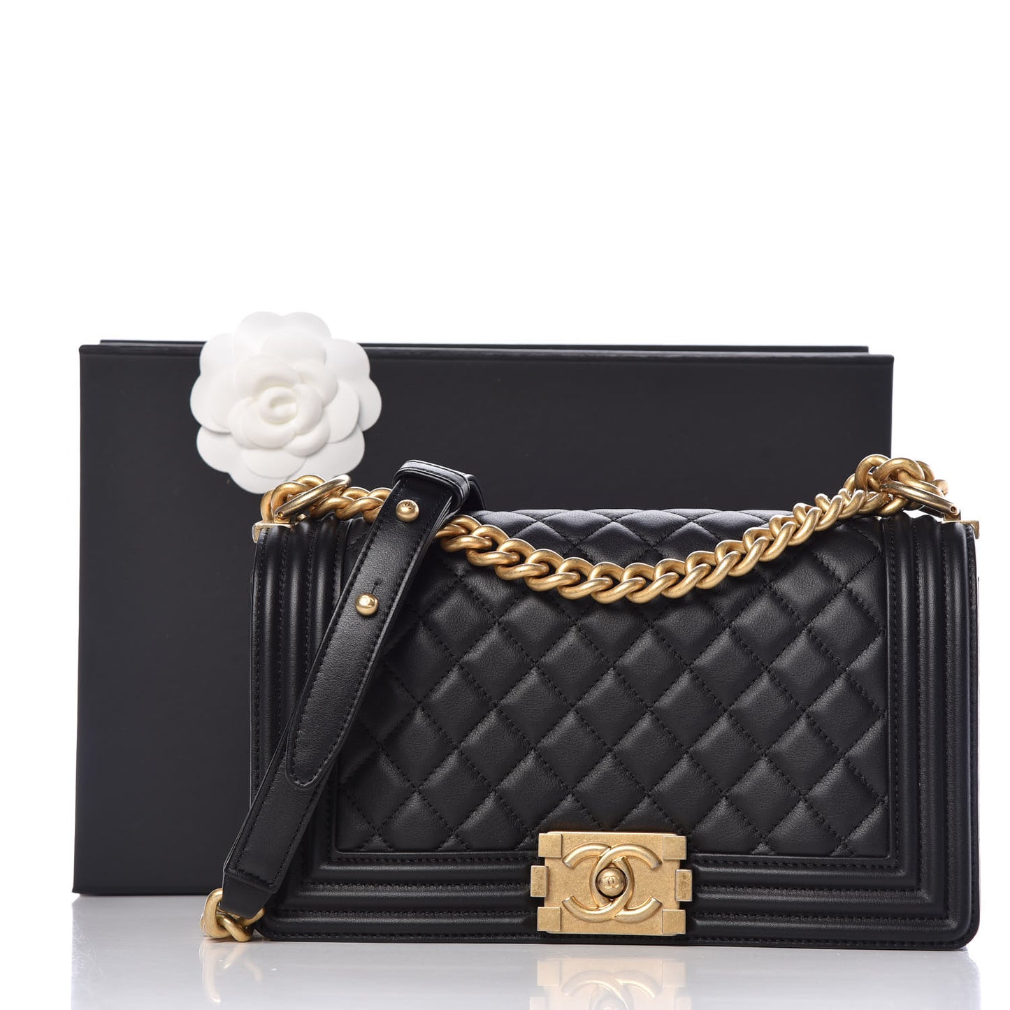 Lambskin Quilted Medium Boy Flap Black