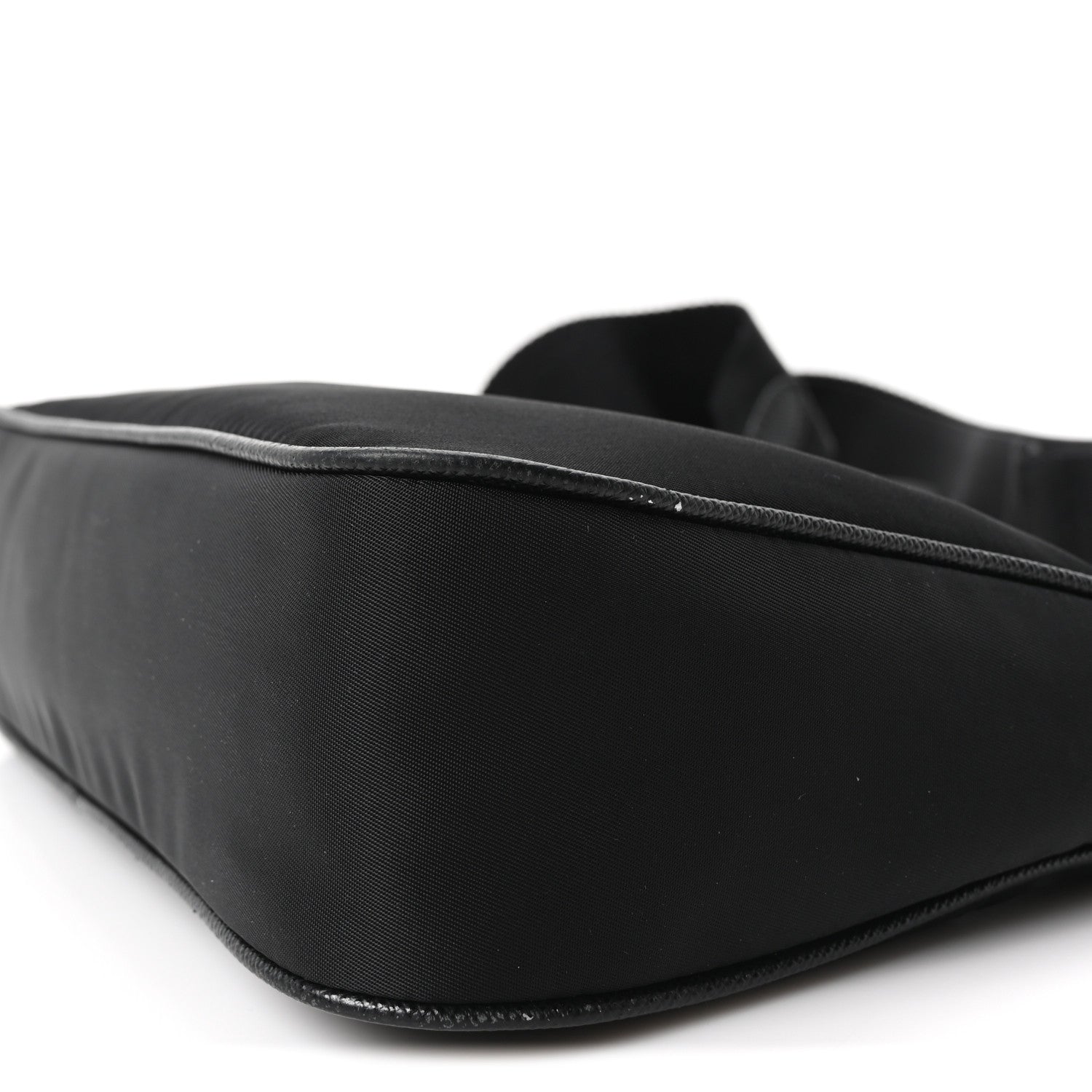 Prada Re-Nylon Saffiano Re-Edition 2005 Shoulder Bag Black 10 of 10