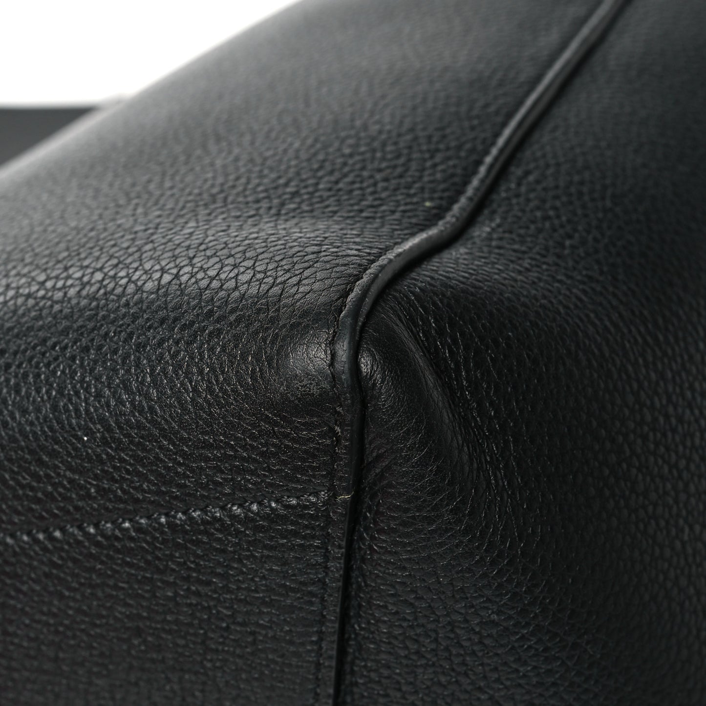 Soft Grained Calfskin Sangle Bucket Bag Black