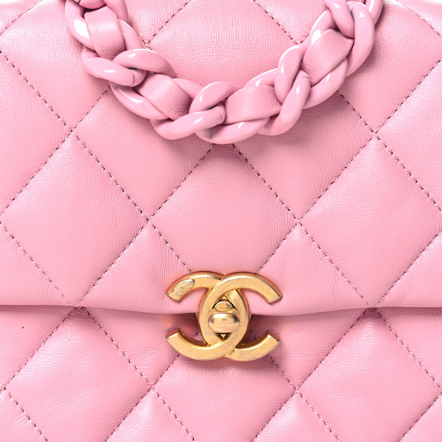 Lambskin Quilted Mini Lacquered Chain Flap Pink