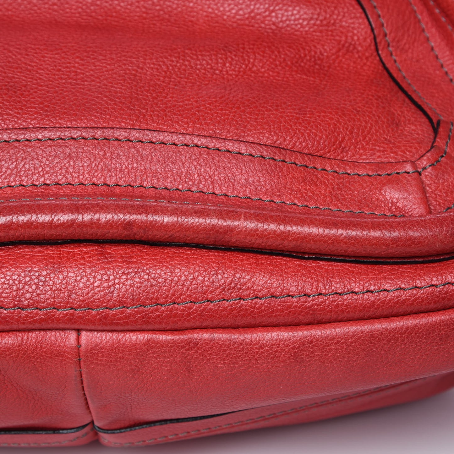 Calfskin Medium Paraty Lipstick