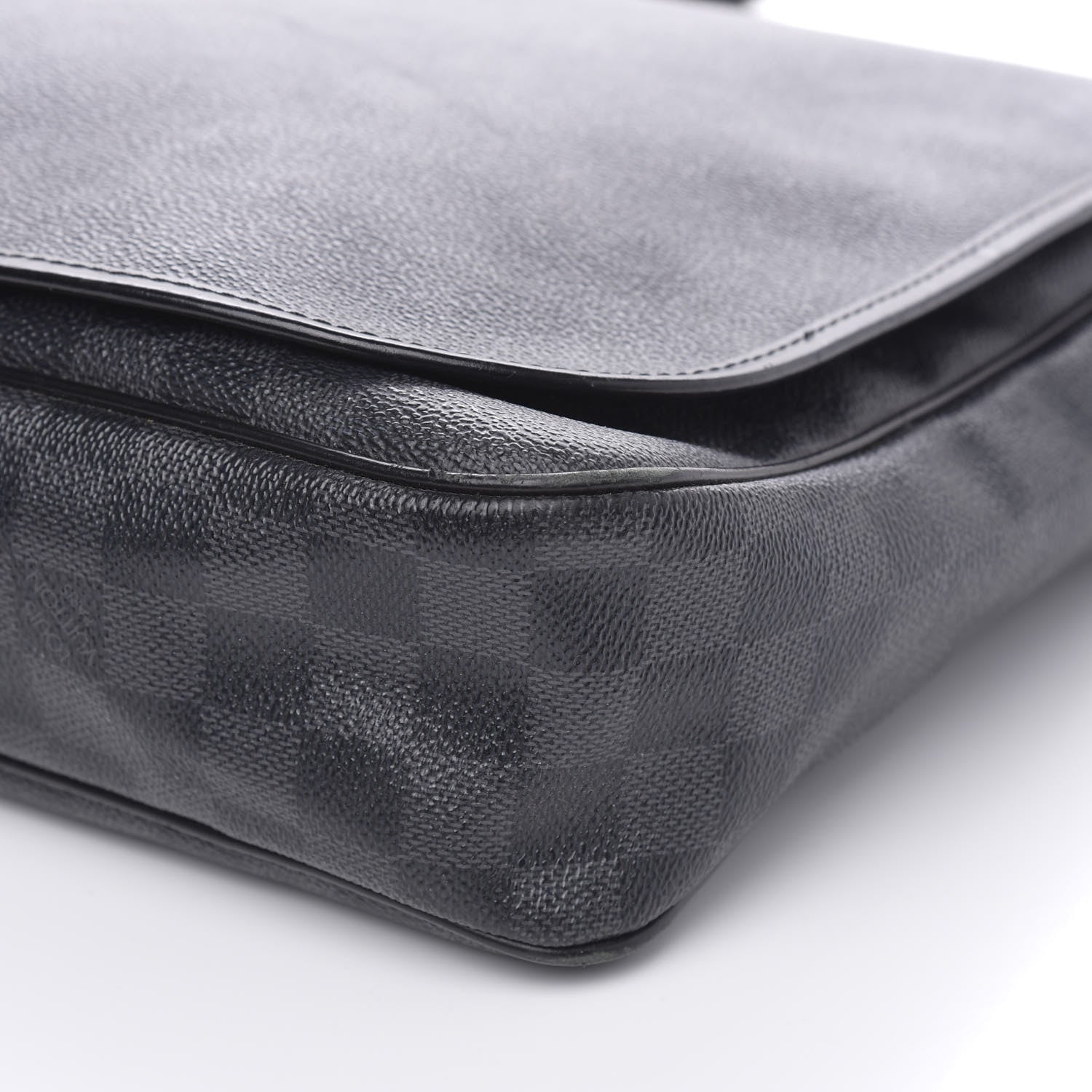 Louis Vuitton Damier Graphite Daniel MM 7 of 10