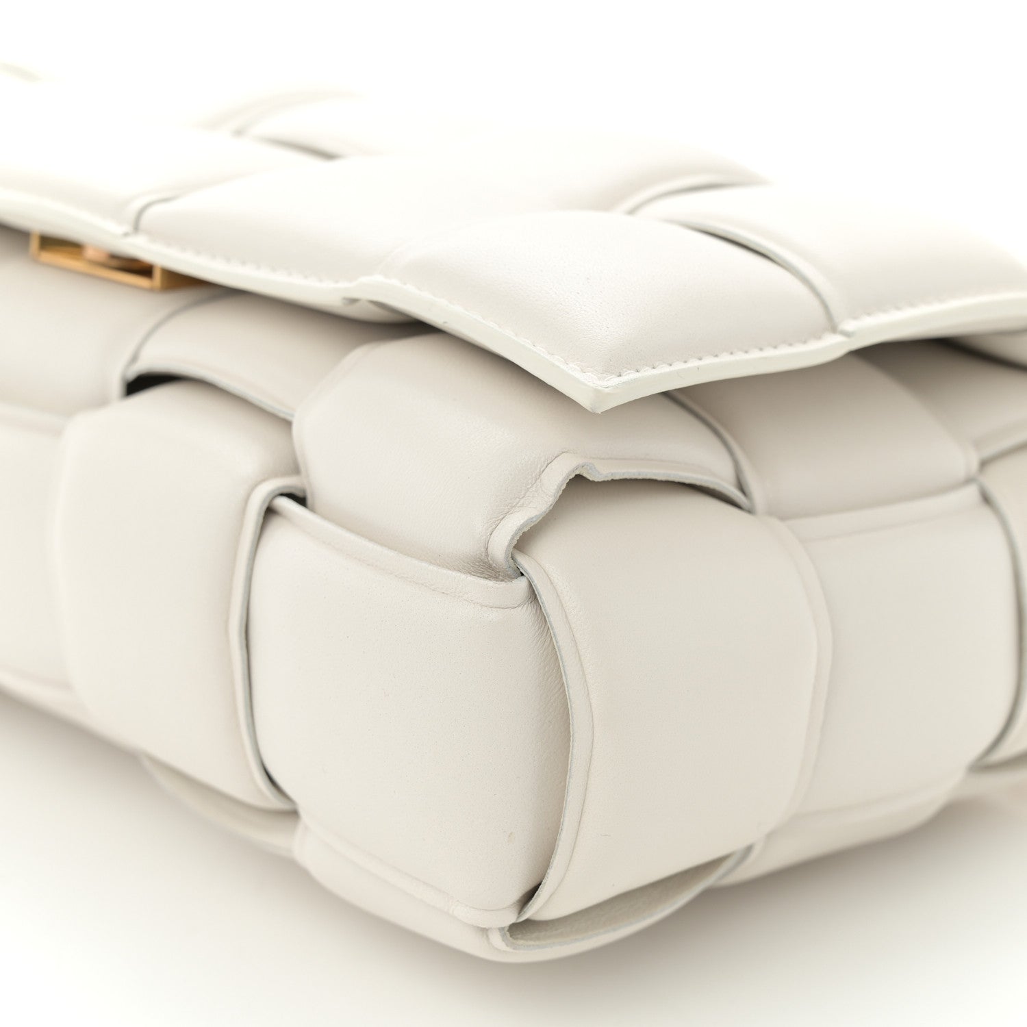 Bottega Veneta Lambskin Maxi Intreccio Padded Chain Cassette Crossbody Bag White 10 of 11