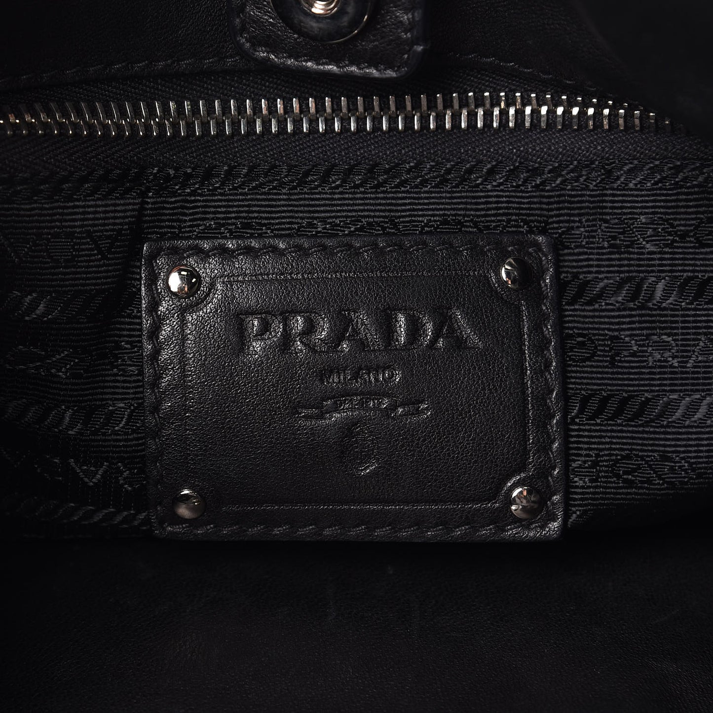 Nappa Frills Shoulder Bag Black