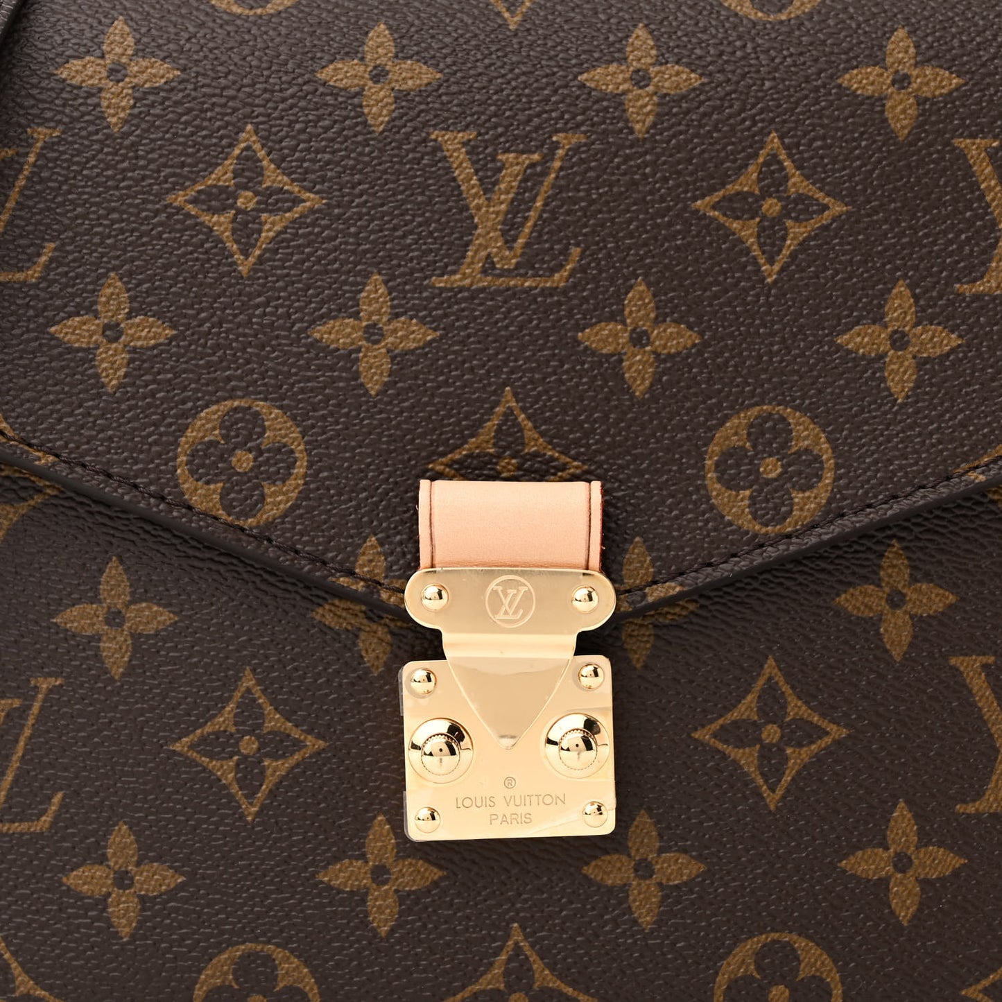 Monogram Pochette Metis