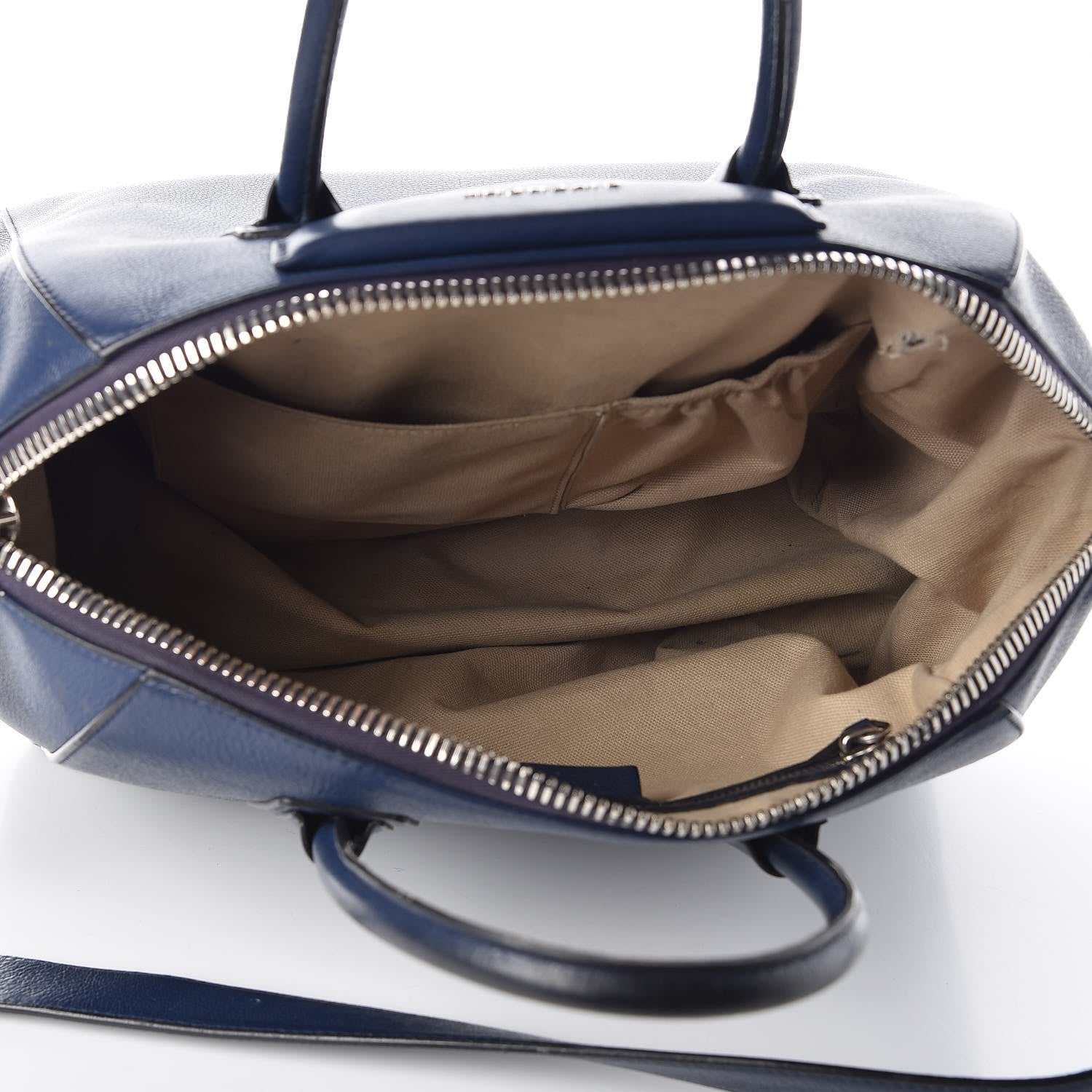 Givenchy Sugar Goatskin Medium Antigona Navy 6 of 16