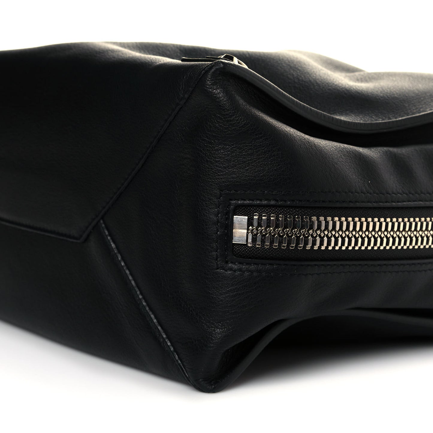 Veau Papier B4 Zip Around Tote Black