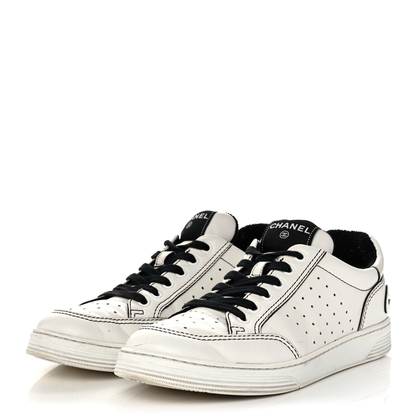 Calfskin Womens Logo Sneakers 40 Black White
