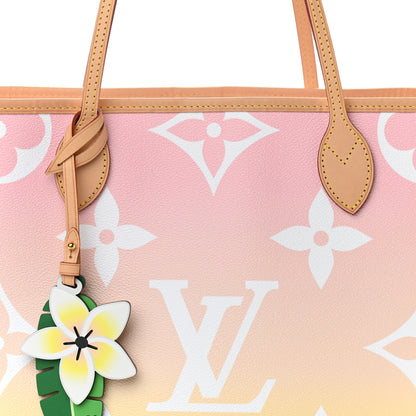 Louis Vuitton Monogram Giant By The Pool Neverfull MM Light Pink 9 of 12