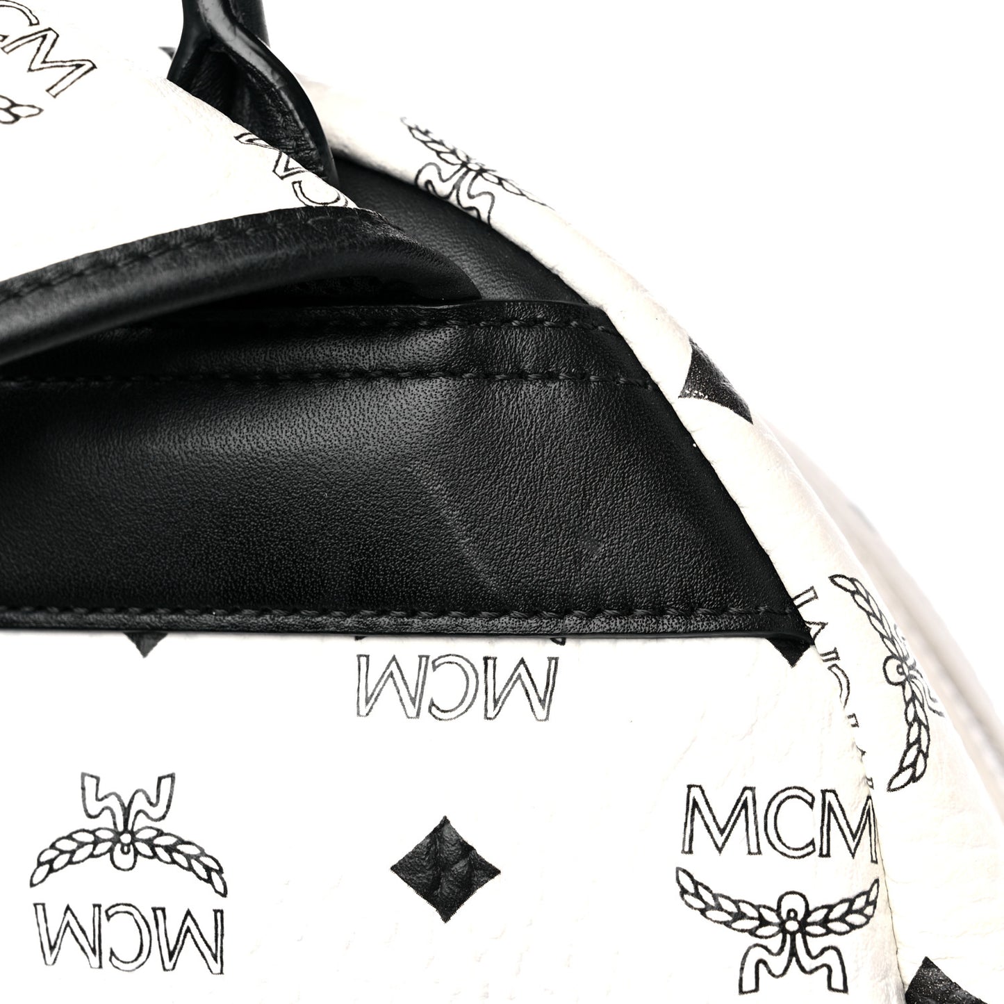 Visetos Medium Side Studs Stark Backpack White